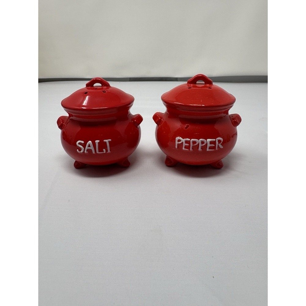 Vintage Lego Japan Ceramic Big Red Witch Stew Pot Salt & Pepper Shakers Cauldron